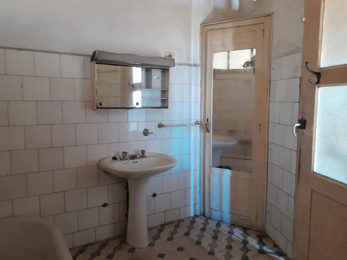Badezimmer von Gebäude zum Verkauf in Mondariz