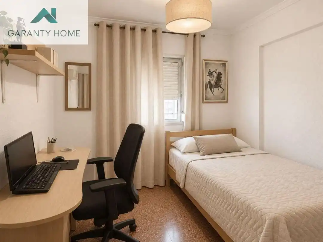 Flat with balcony for sale in Cruz de Humilladero, imagen 5