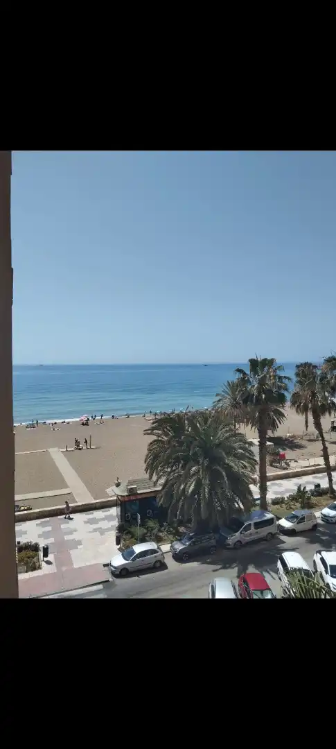 Vista exterior de Piso de alquiler en Málaga con Terraza, Amueblado y Horno