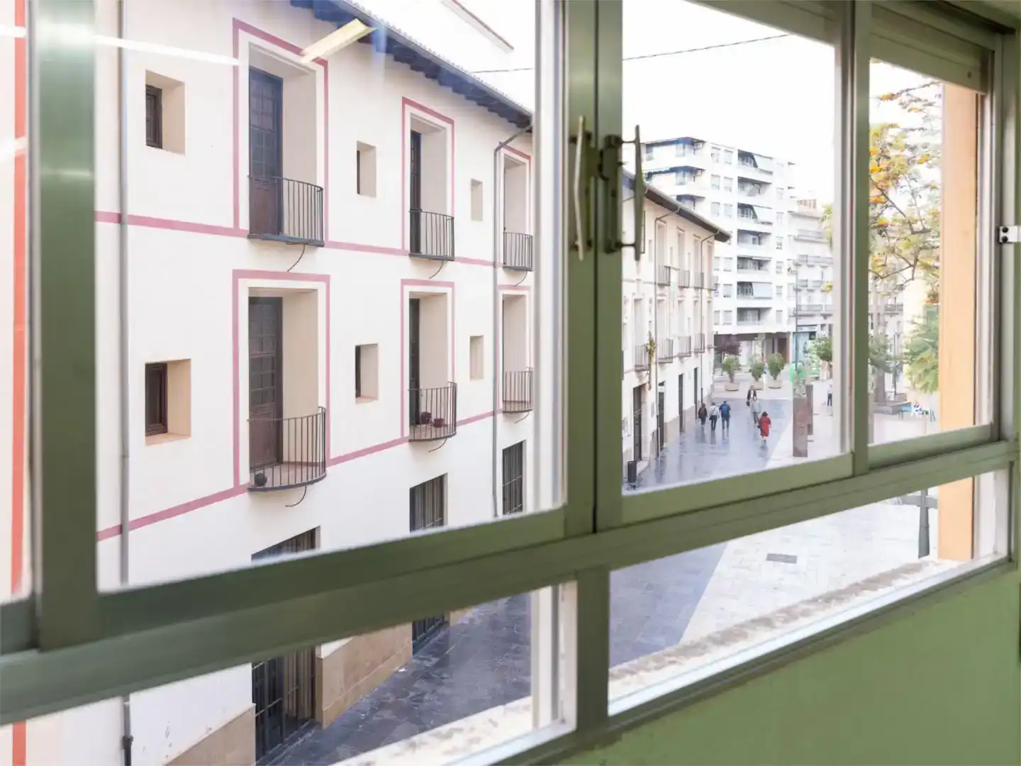 Exterior view of Commercial properties for rent in Gandia