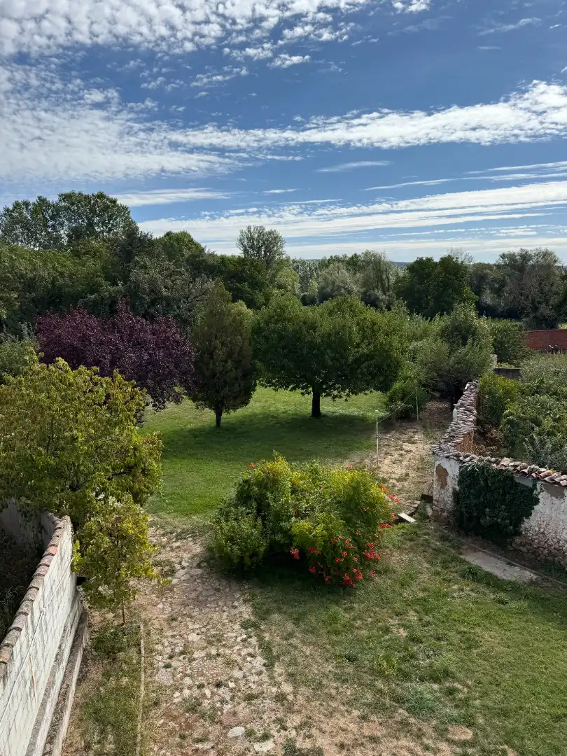 Casa o chalet en venta en Llamas de la Ribera con Calefacción, Jardín privado y Parquet