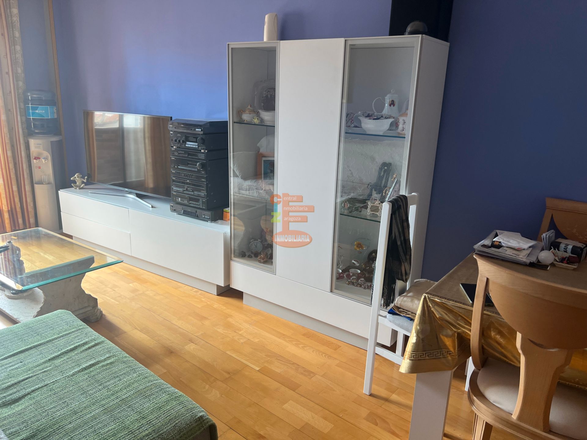 Living room of Flat for sale in  Zaragoza Capital  with Heating, Parquet flooring and Terrace