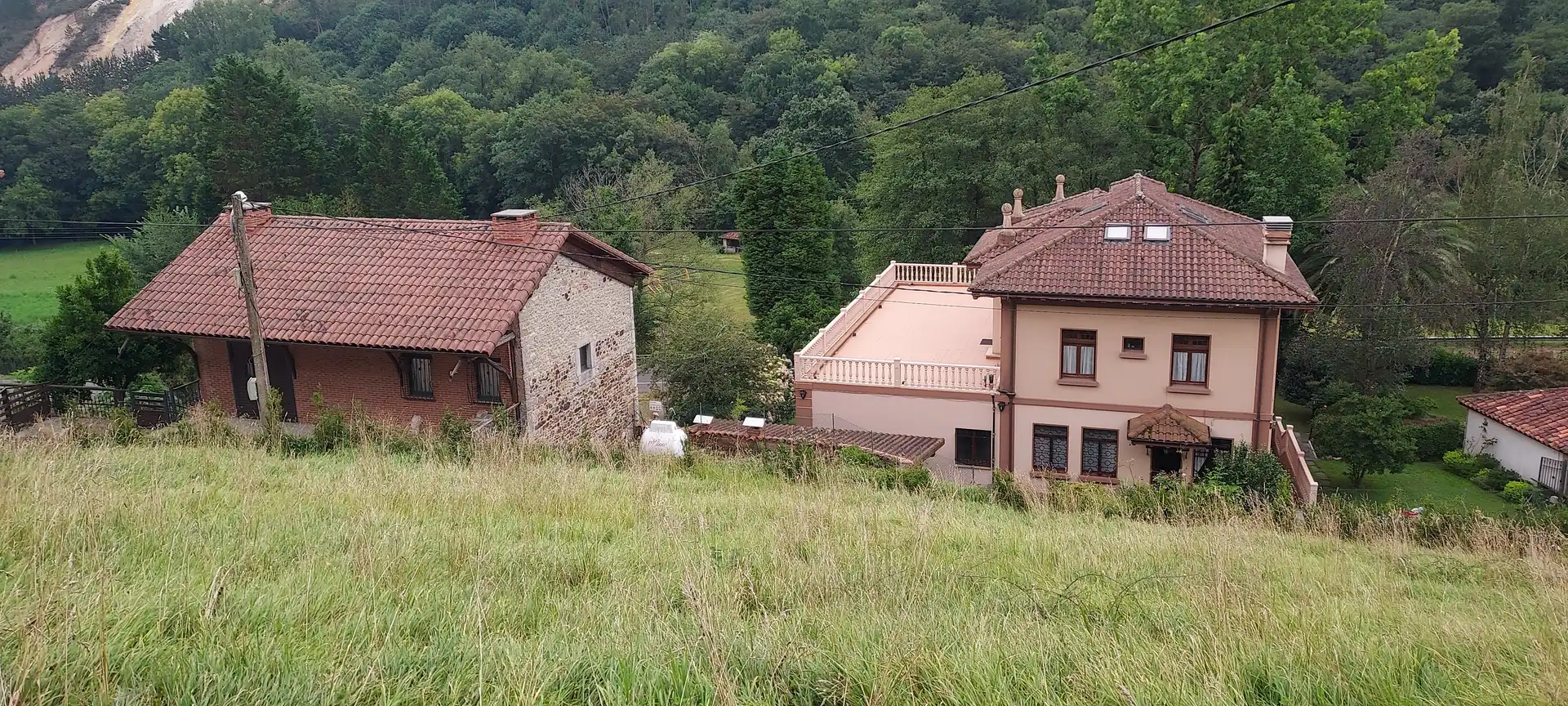 Finca rústica en venda en Salas amb Calefacció, Jardí privat i Parquet