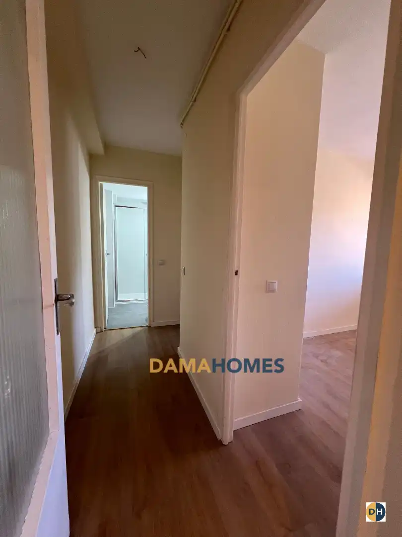 Wohnung zum Verkauf in Madrid mit Heizung, Parkett und Terrasse
