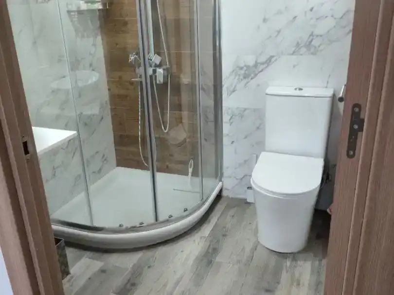 Bany de Casa o xalet en venda en Torrent amb Aire condicionat, Jardí privat i Traster