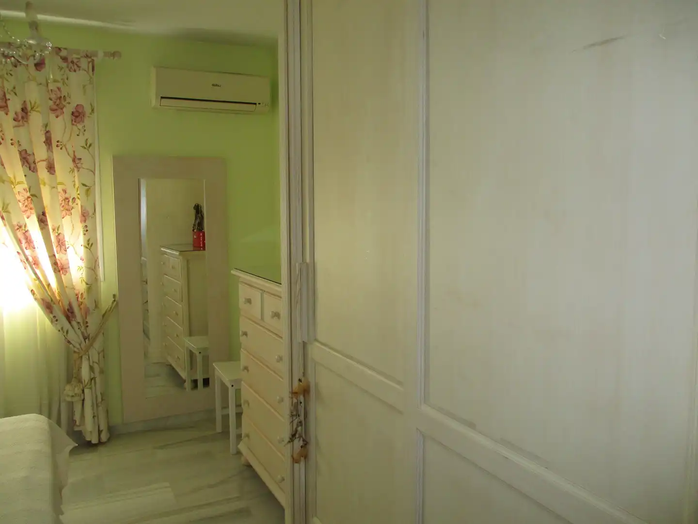 Schlafzimmer von Wohnung zur Miete in Cártama mit Klimaanlage, Terrasse und Möbliert