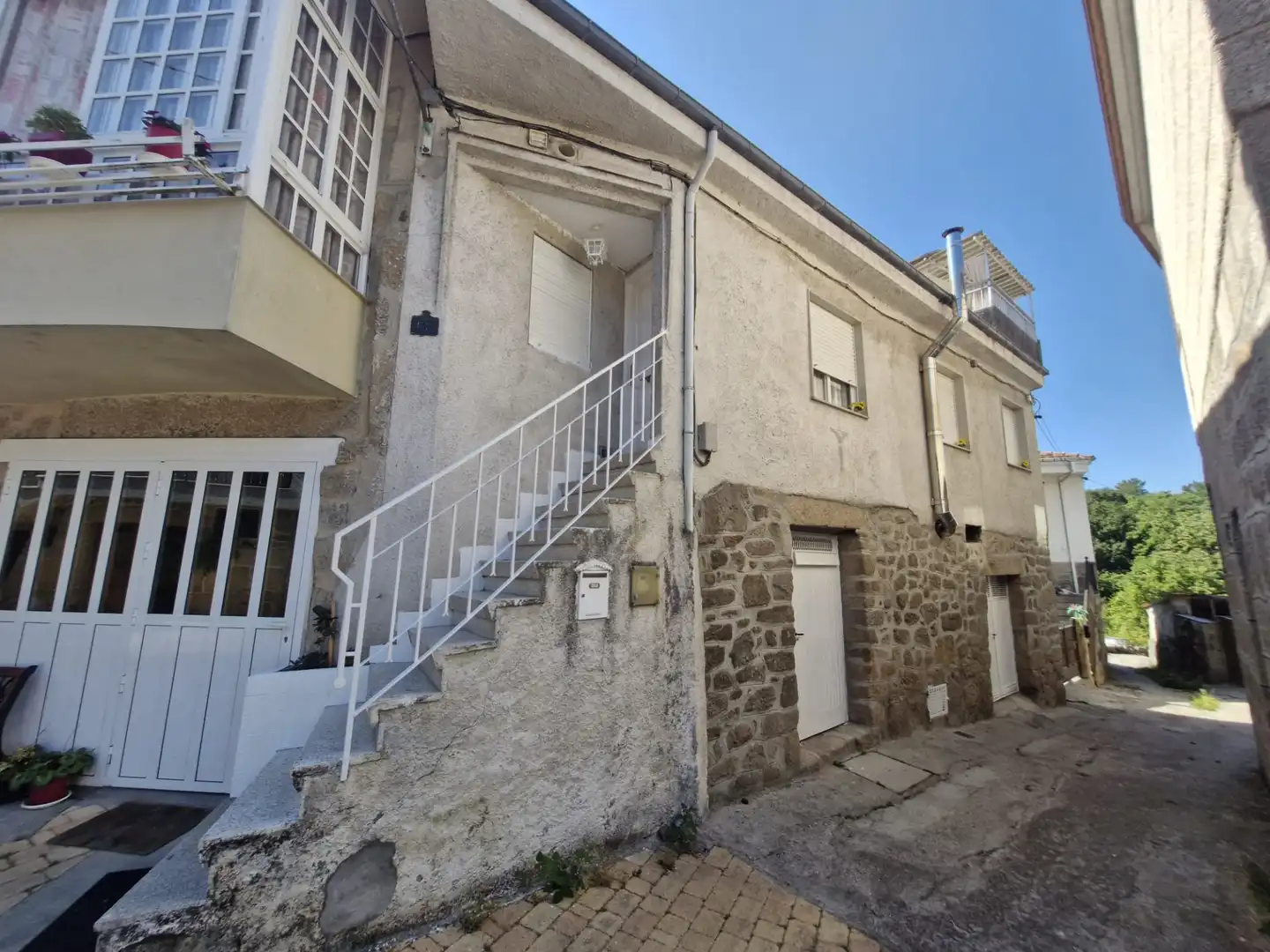 Vista exterior de Casa o chalet de alquiler en Ourense Capital  con Calefacción, Parquet y Terraza
