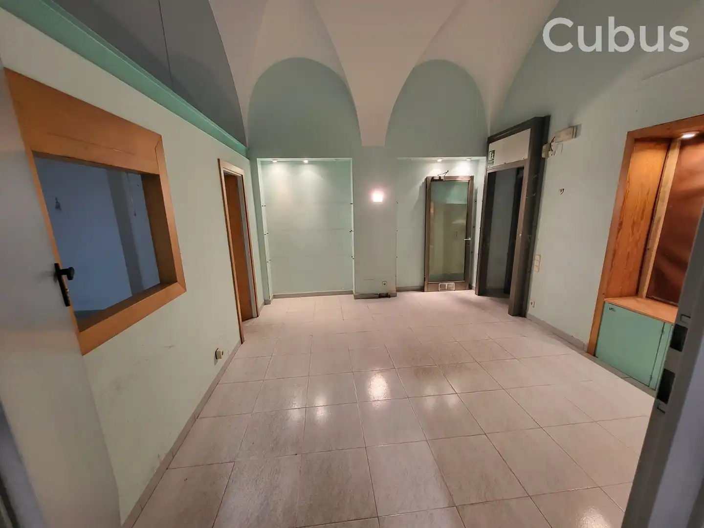 Business premises for sale in Olot, imagen 12