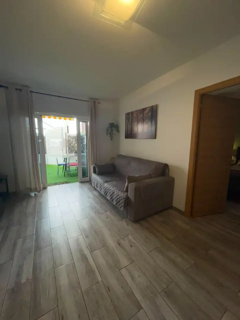 Apartamento con piscina en alquiler en Calle Montañita, imagen 7