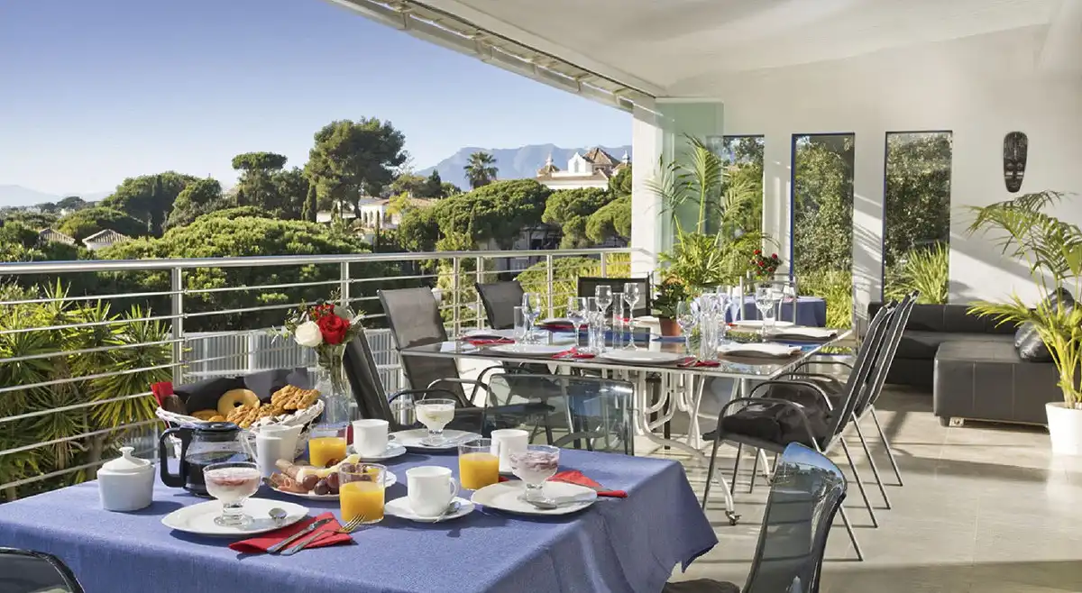 Terraza de Casa o chalet en venta en Marbella con Aire acondicionado, Jardín privado y Terraza