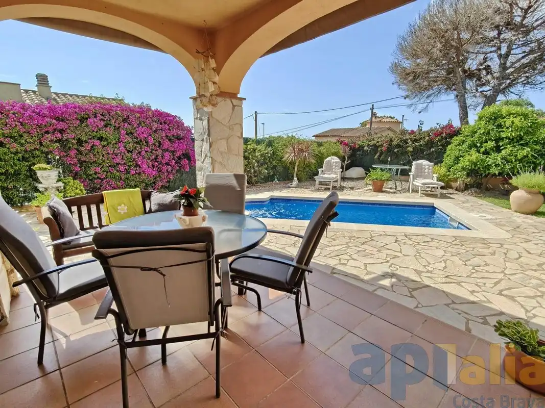 Terrassa de Casa o xalet en venda en Calonge i Sant Antoni amb Calefacció, Jardí privat i Terrassa