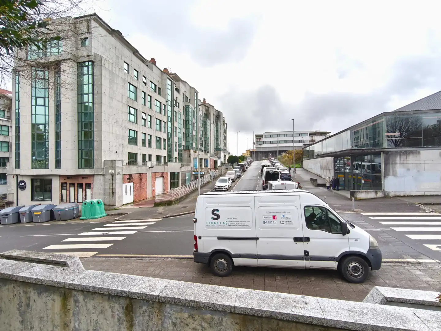 Vista exterior de Dúplex en venta en Santiago de Compostela  con Calefacción, Terraza y Trastero