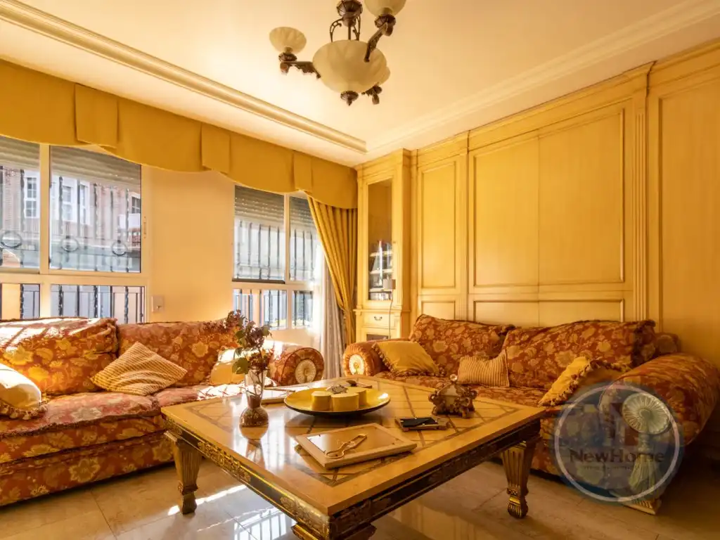 Casa adosada en venta en Crevillent