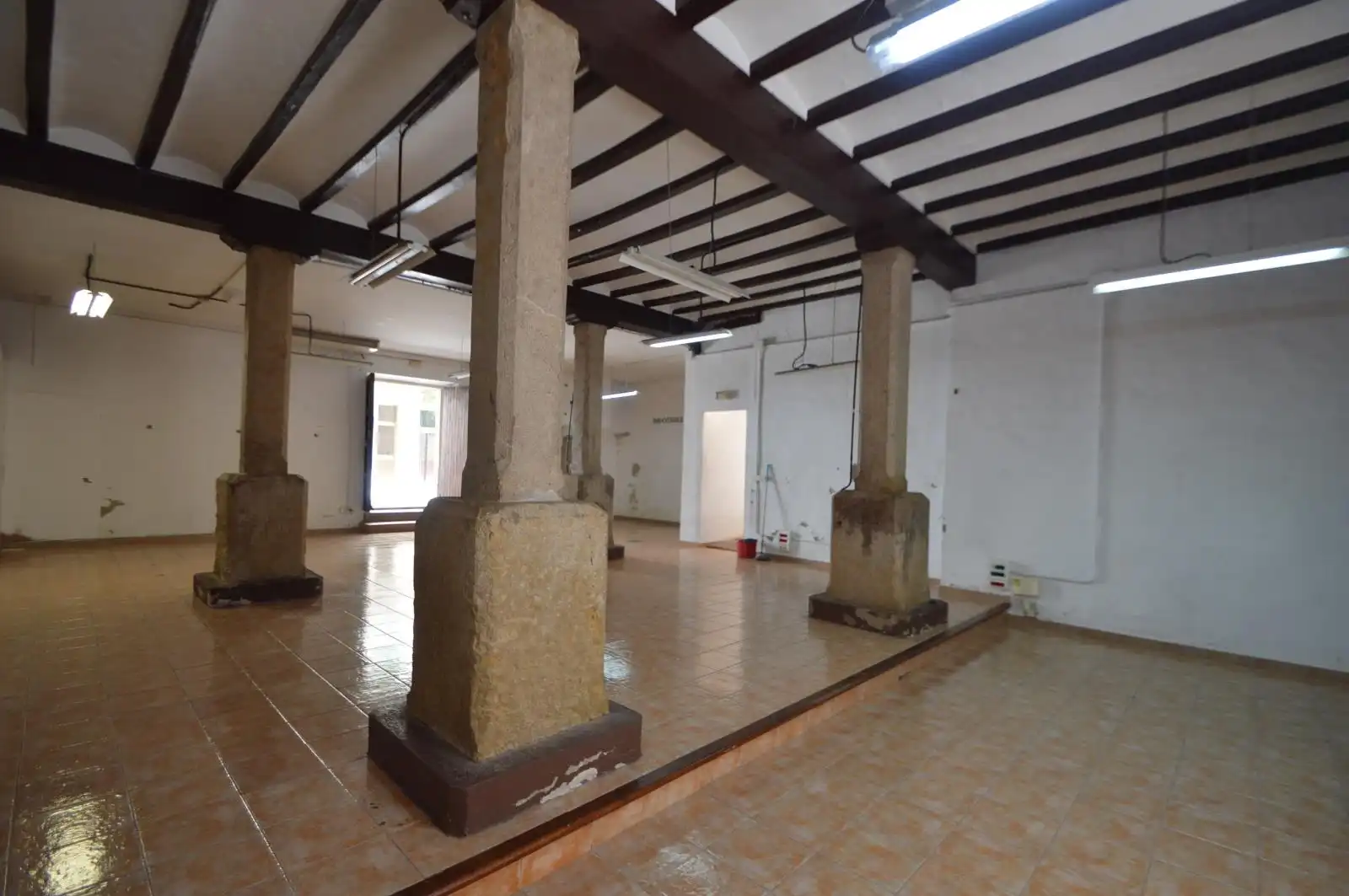 Local comercial en alquiler en Casco Urbano, imagen 7