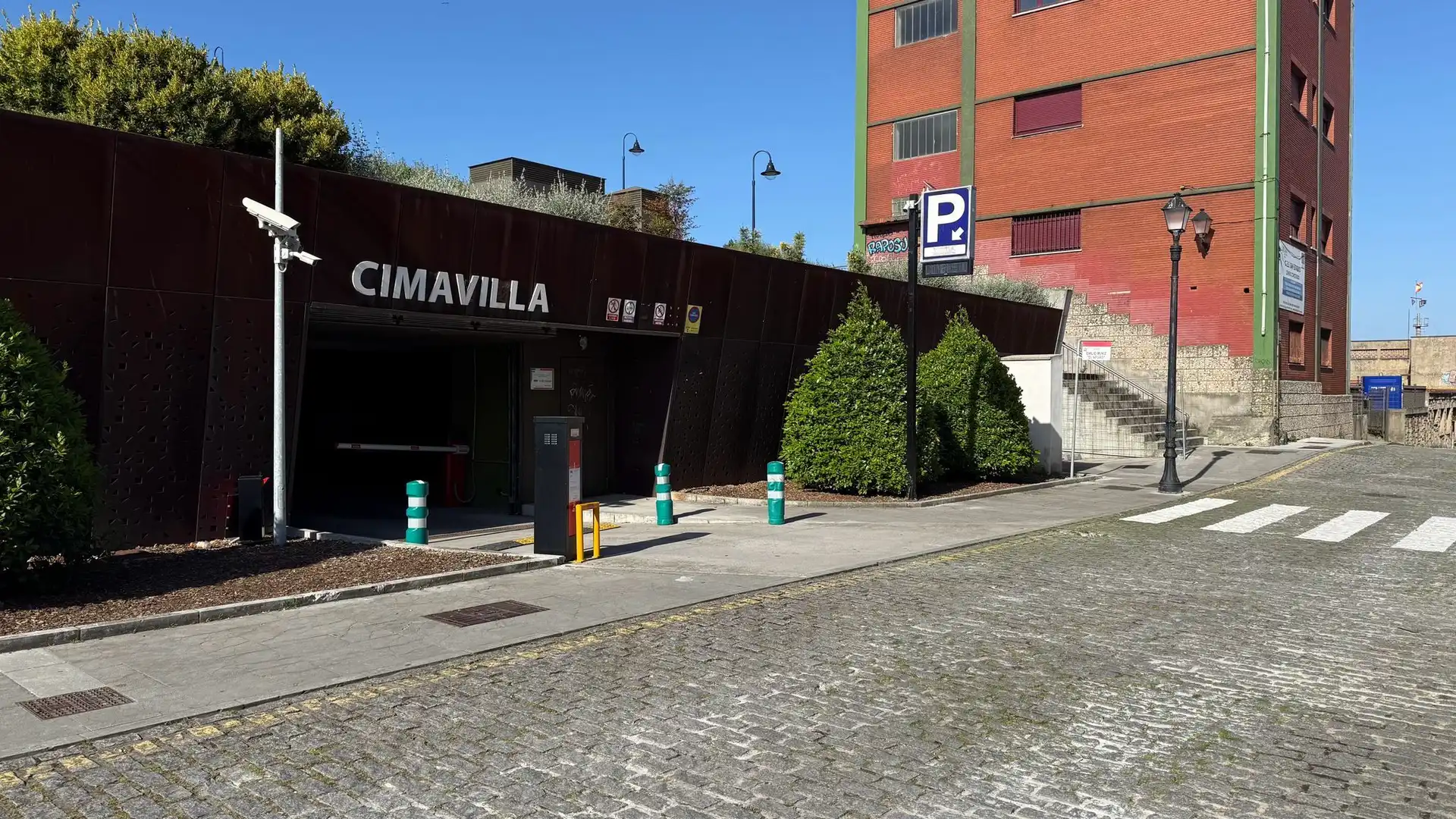 Garaje en venta en Calle Emilio Muñiz El Negro, Cimadevilla