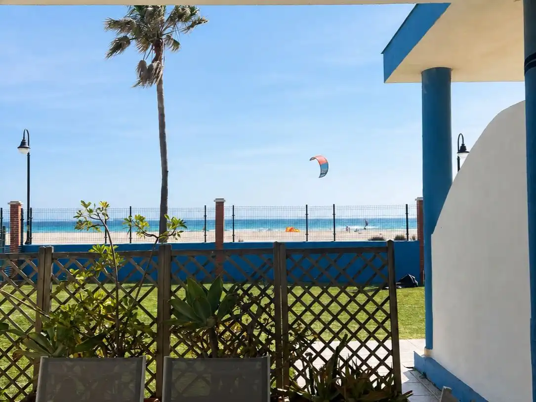 Apartamento con piscina en venta en Pintor Guillermo Perez Villalta 72