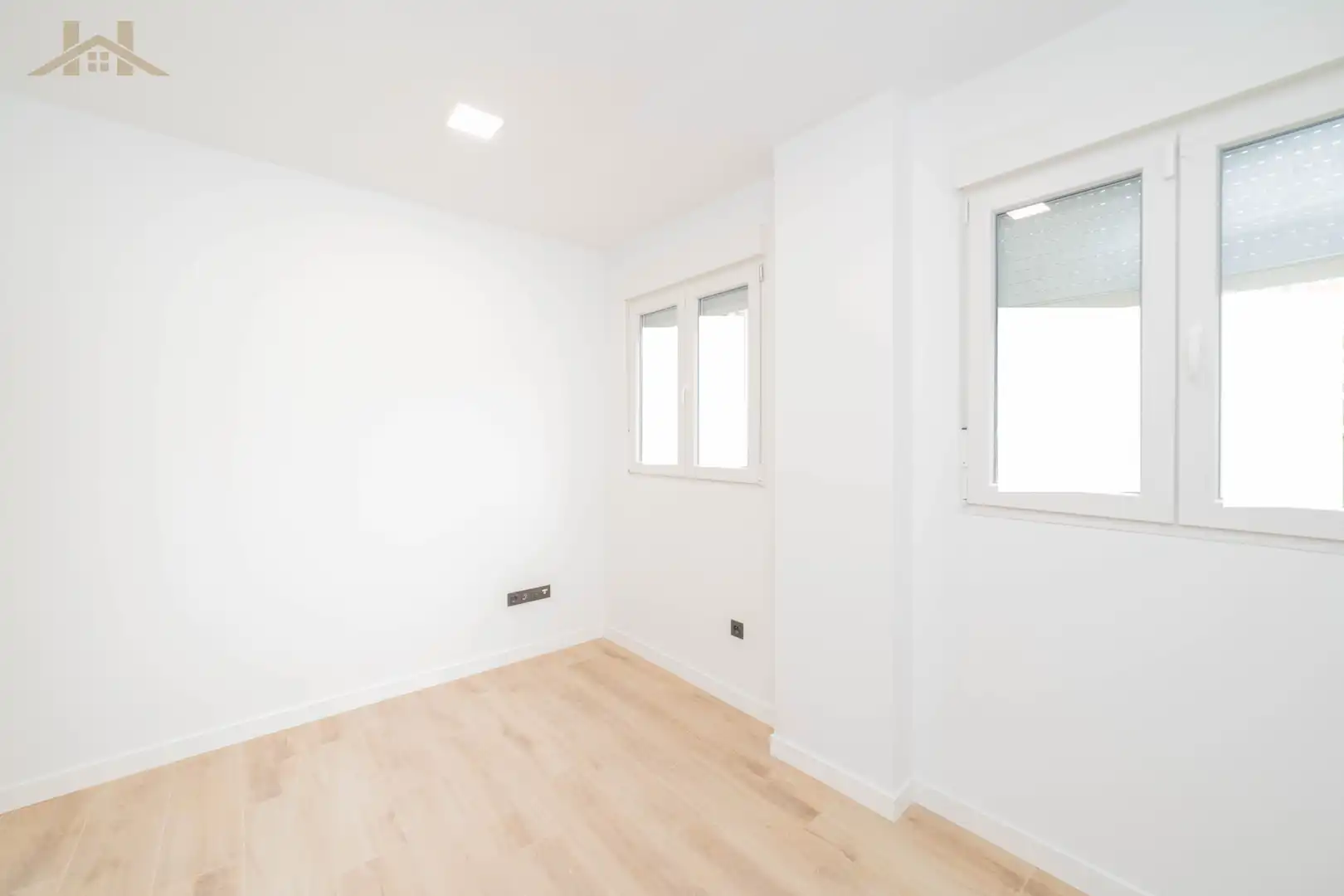 Habitación de Piso en venta en Móstoles con Aire acondicionado y Calefacción