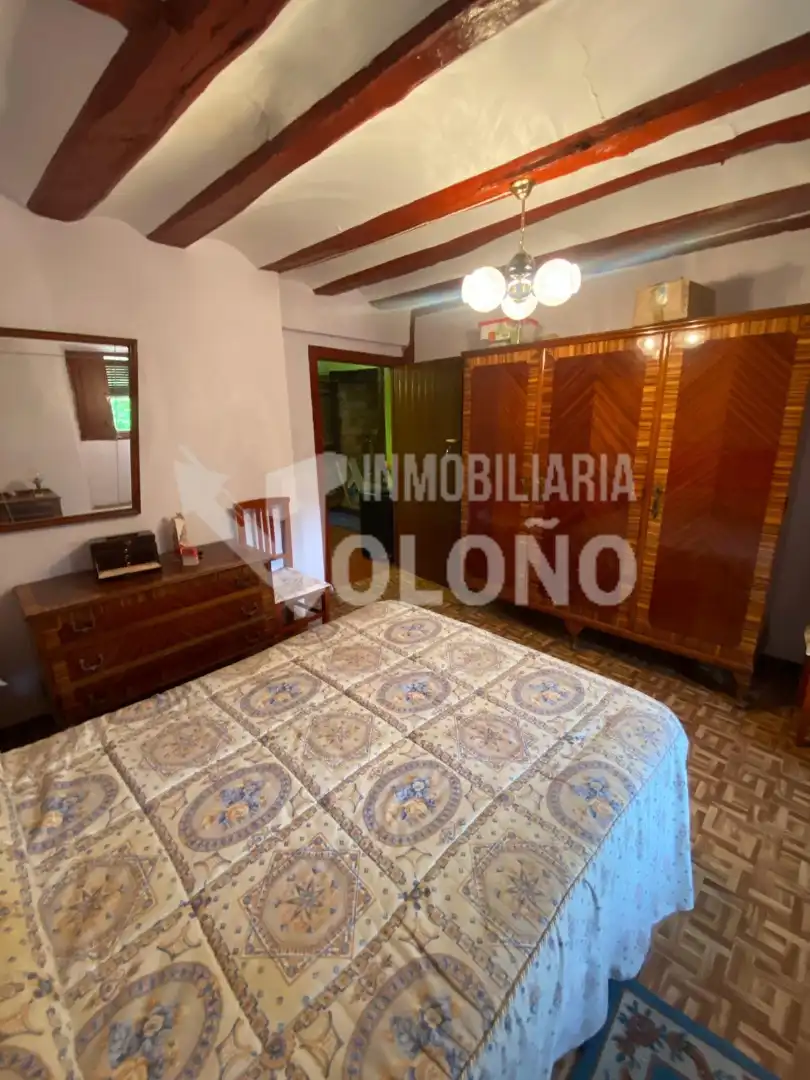 Dormitori de Finca rústica en venda en Rodezno amb Traster