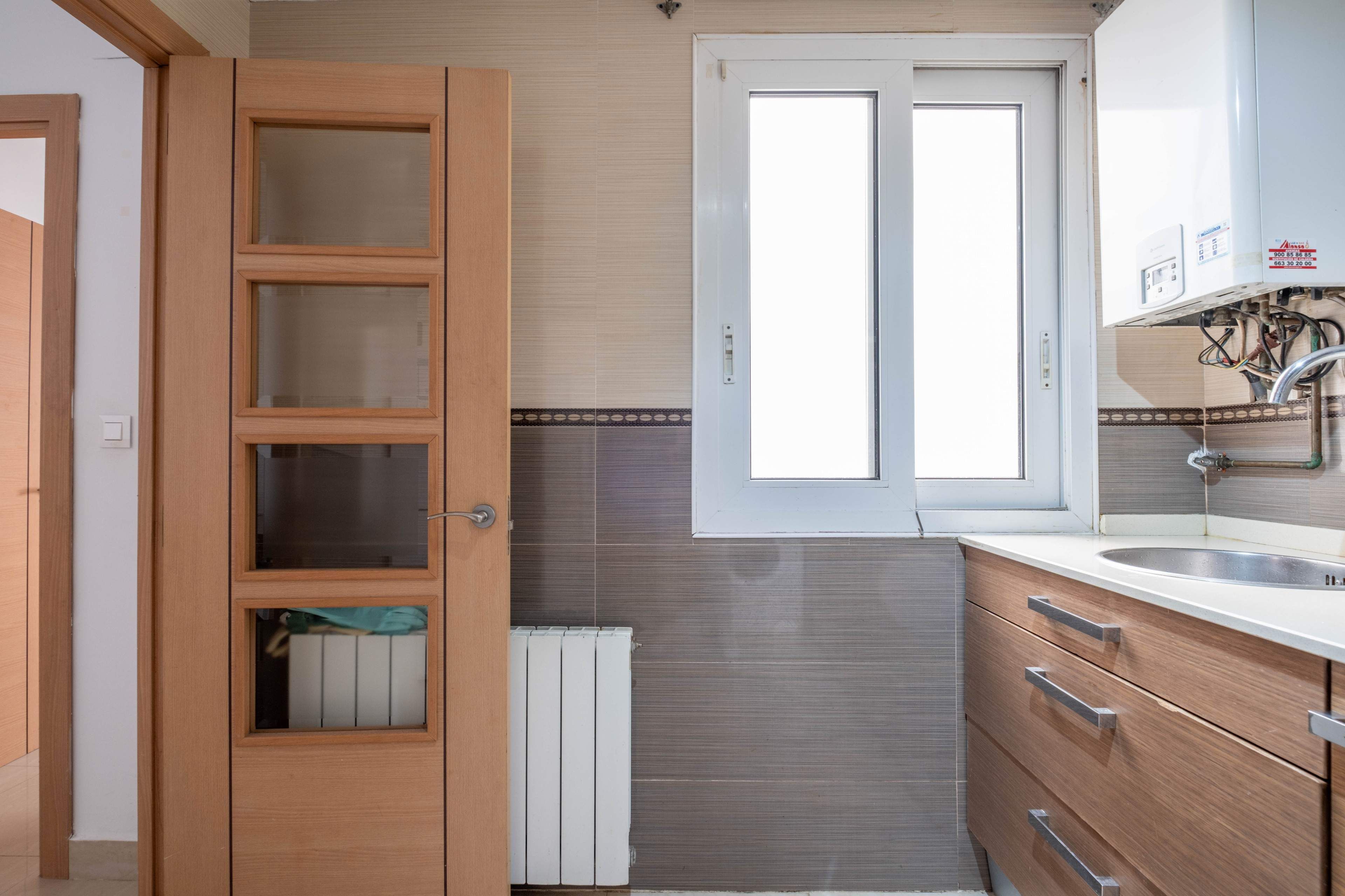 Piso en venta en Calle ESCULTOR BEINLLURE, 7, Las Fuentes,  Zaragoza Capital