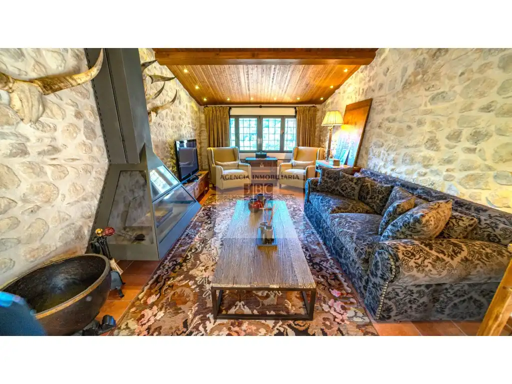 Sala d'estar de Finca rústica en venda en Alcoy / Alcoi amb Jardí privat, Traster i Piscina