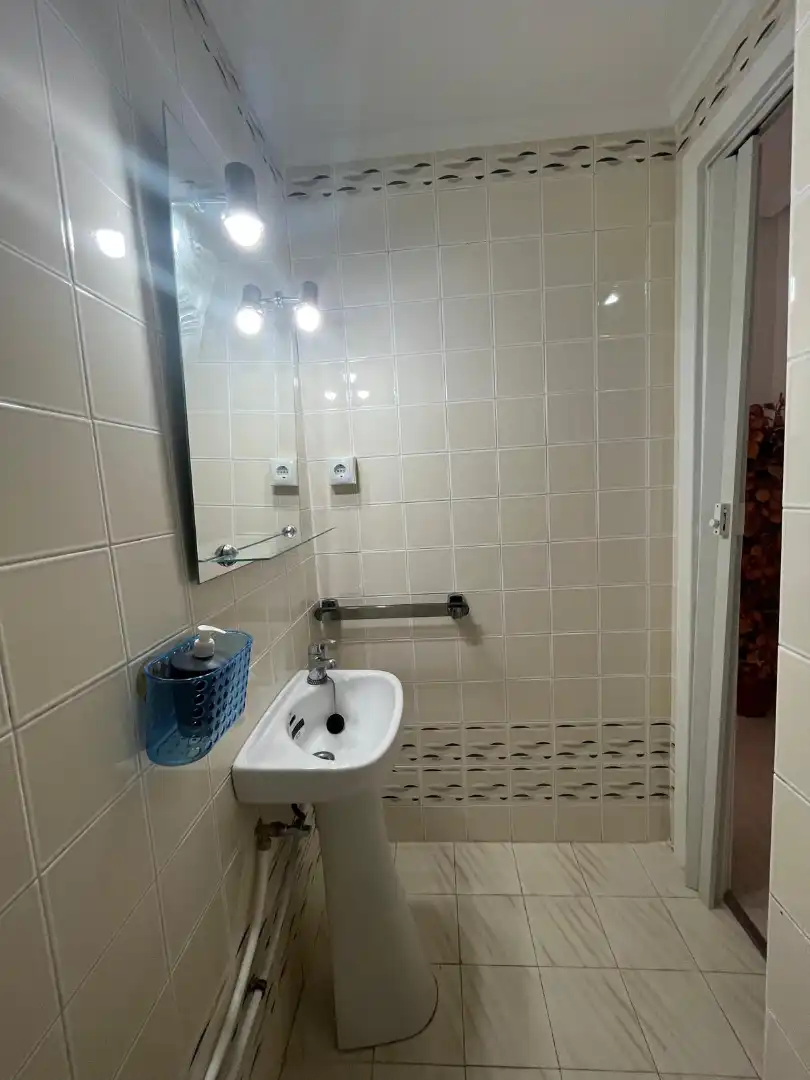Bathroom of Flat for rent in Cartagena  with Air Conditioner, Furnished and Balcony