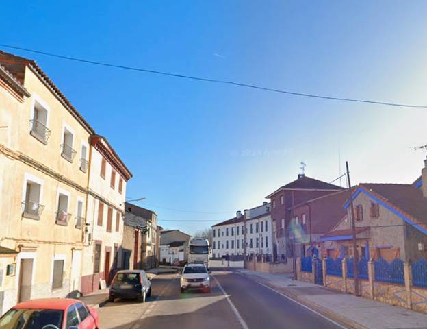 Garaje en Venta en Avenida Valencia en Paracuellos de Jiloca