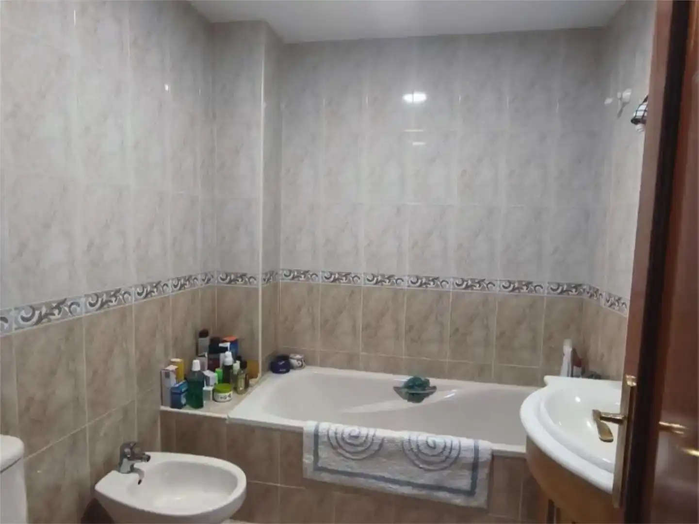 Baño de Piso en venta en La Bañeza , León