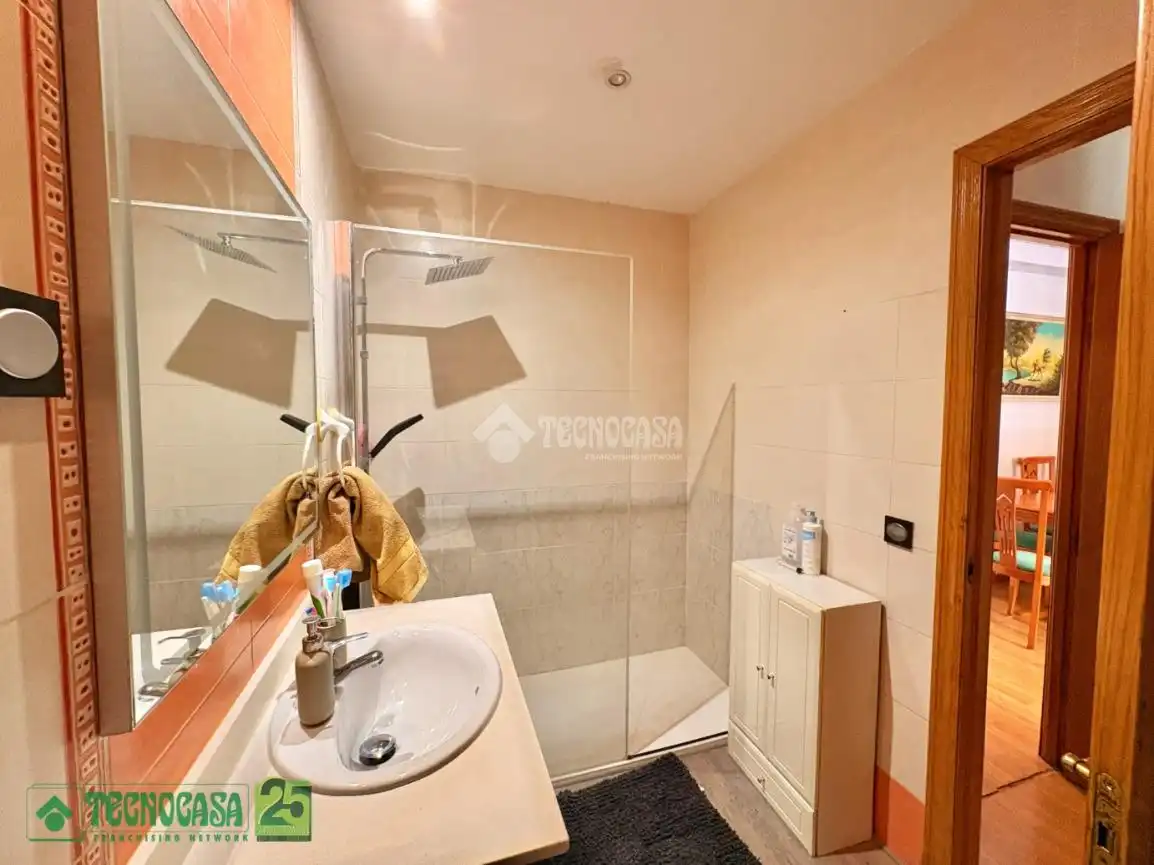 Baño de Piso en venta en Ocaña con Aire acondicionado, Calefacción y Piscina comunitaria