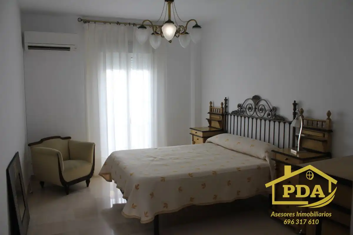 Casa amb terrassa en venda a Palma del Río, imagen 12