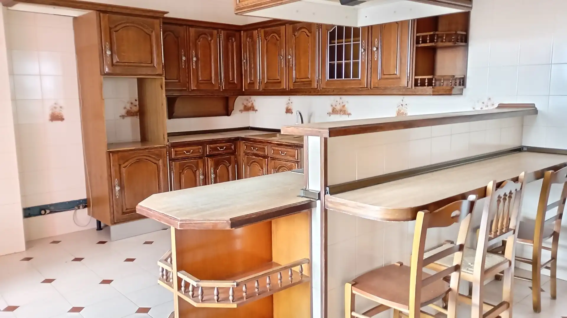 Cuina de Casa o xalet en venda en Jerez de los Caballeros amb Jardí privat, Terrassa i Traster