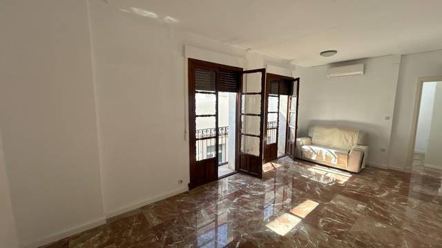 Piso en Alquiler en Alfalfa - Santa Cruz