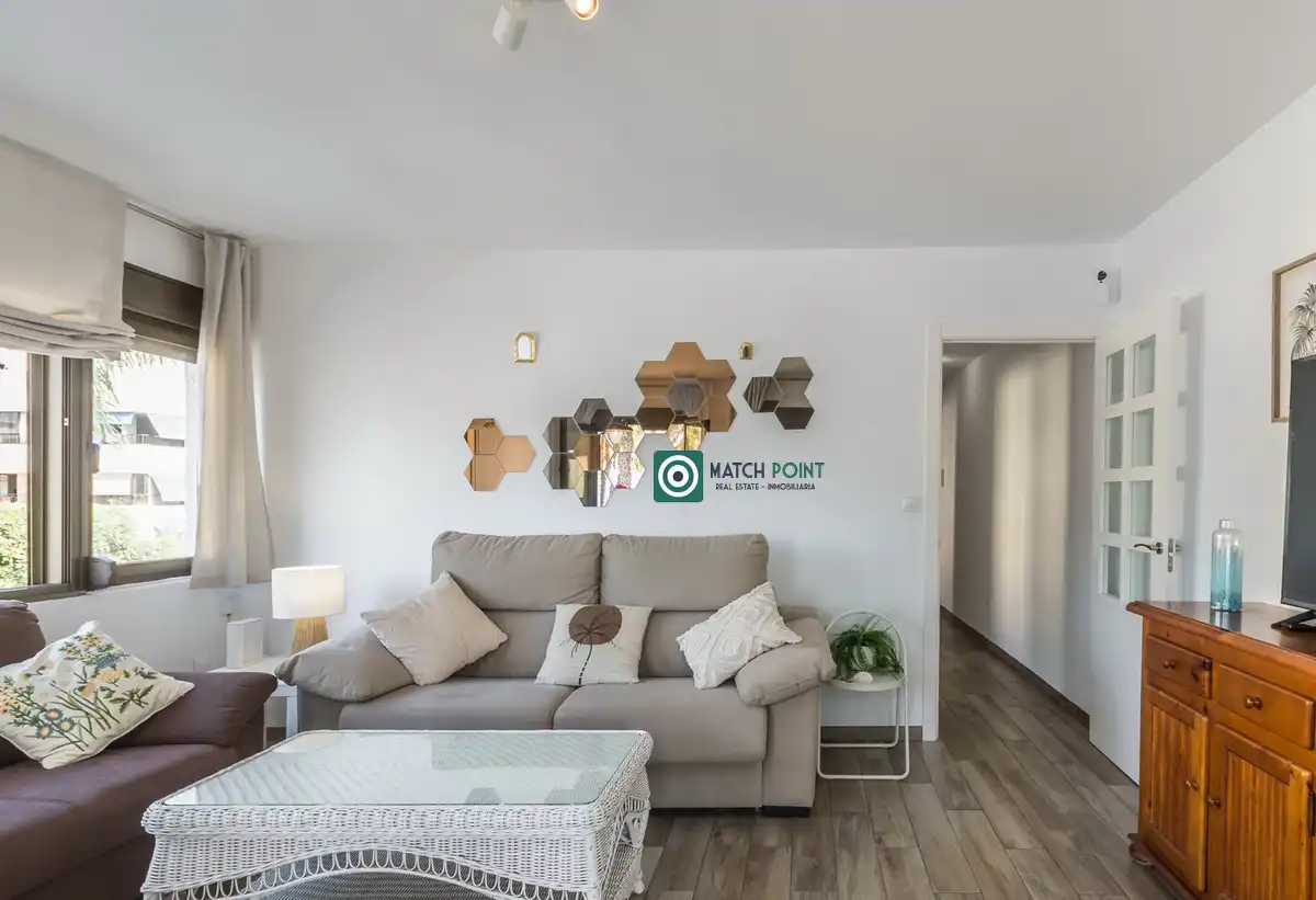 Wohnzimmer von Wohnung zur Miete in Almuñécar mit Möbliert