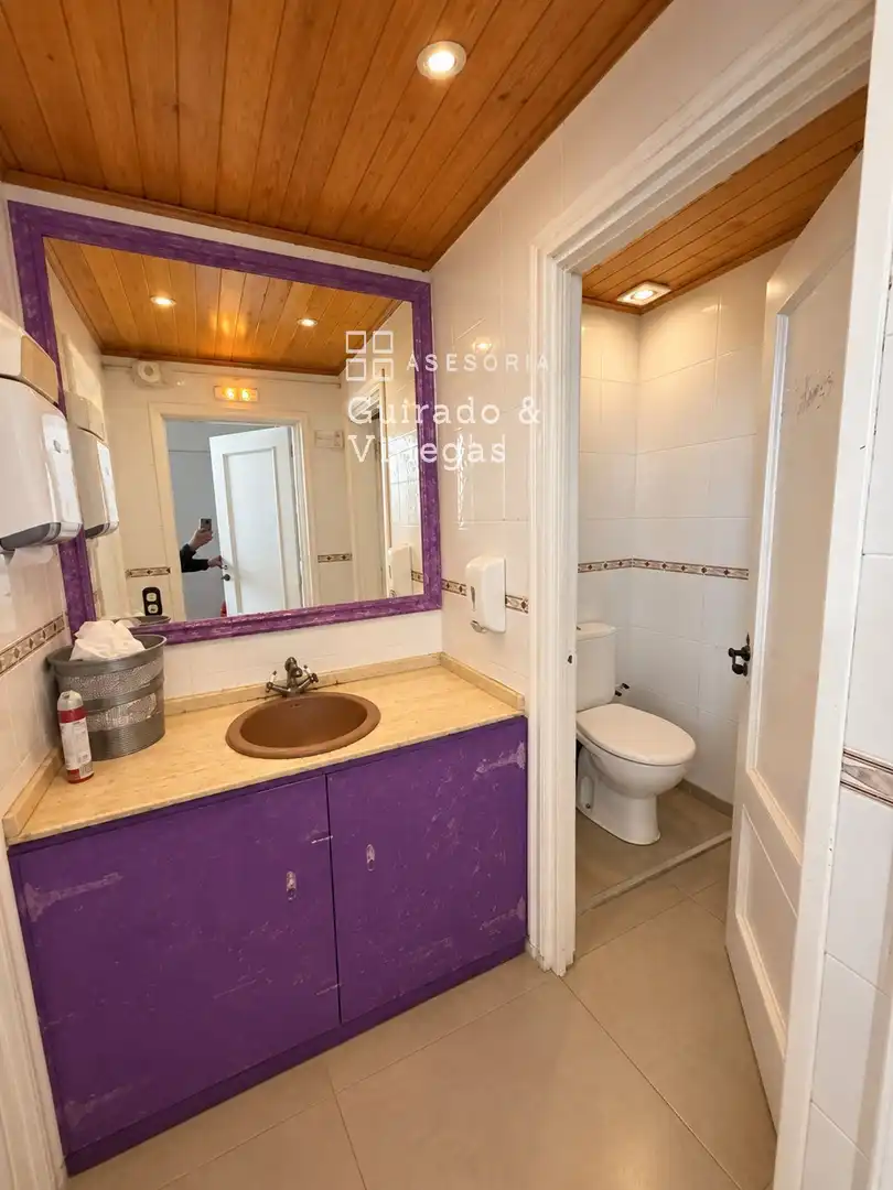 Business premises for transfer in Calle Sant Cristòfol, imagen 26