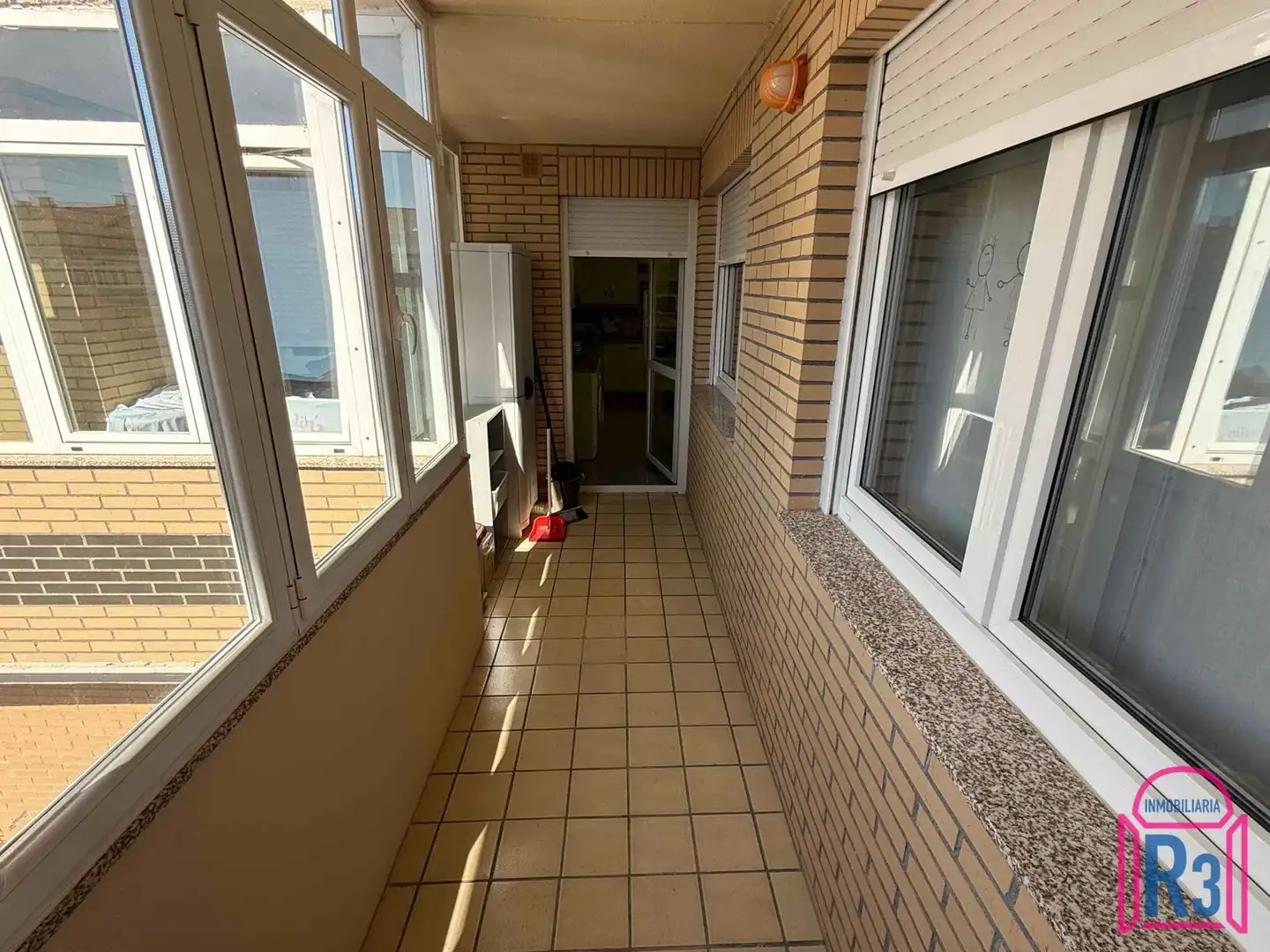 Terraza de Piso de alquiler en León Capital  con Calefacción, Terraza y Amueblado