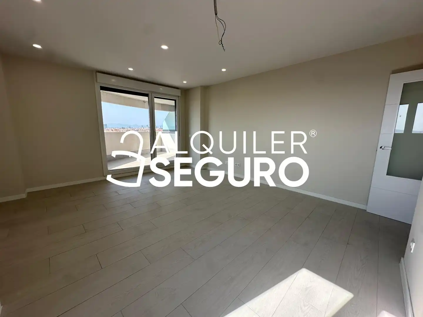 Sala de estar de Piso de alquiler en Valencia con Aire acondicionado, Terraza y Trastero