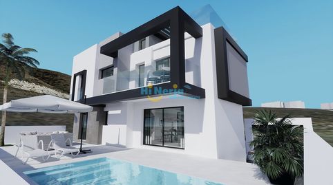 VILLA 3 DORMITORIOS PISCINA GARAJE FUENTE DEL BADEN NERJA NUEVA PROMOCIÓN