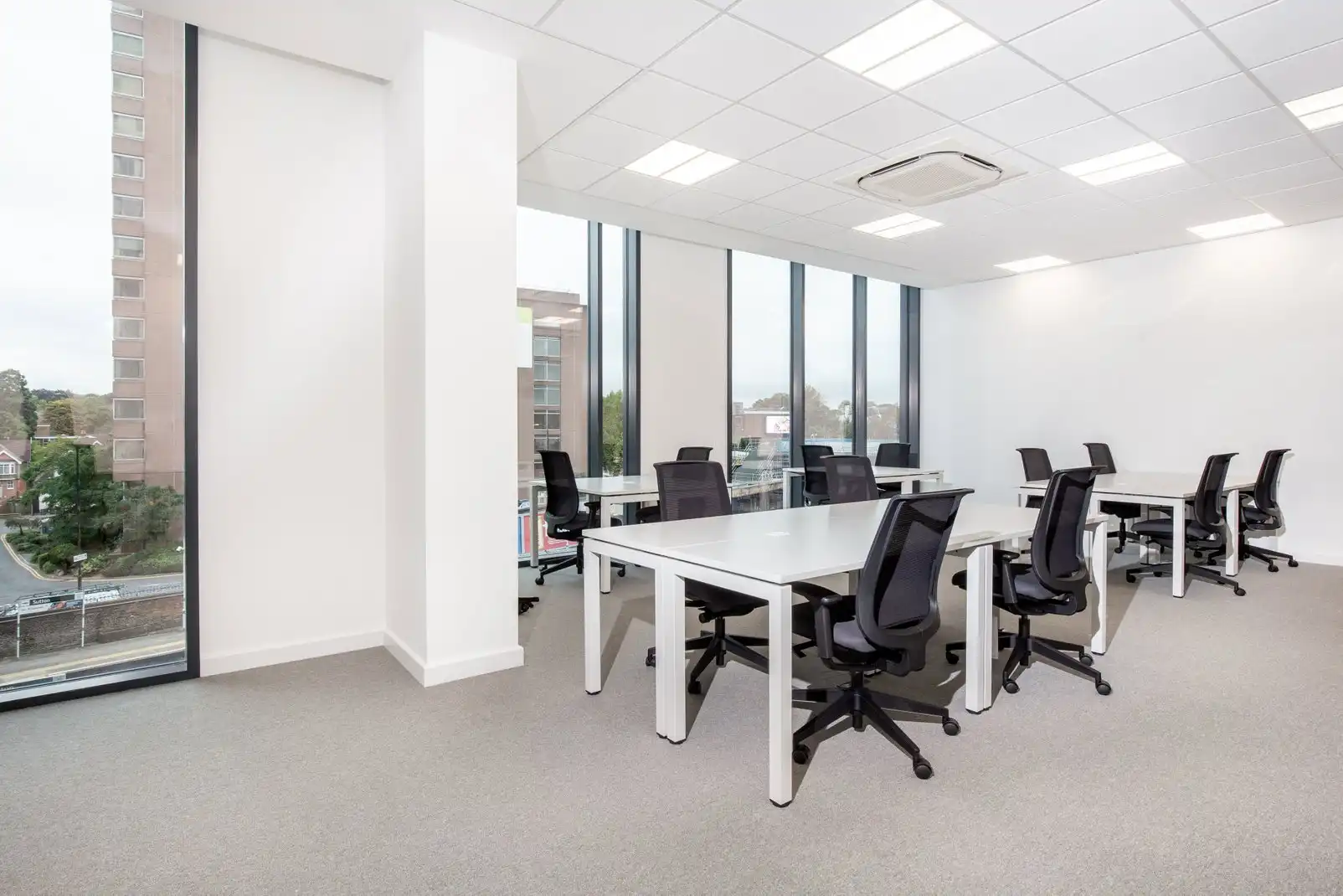 Büro zur Miete in Madrid mit Klimaanlage, Heizung und Möbliert
