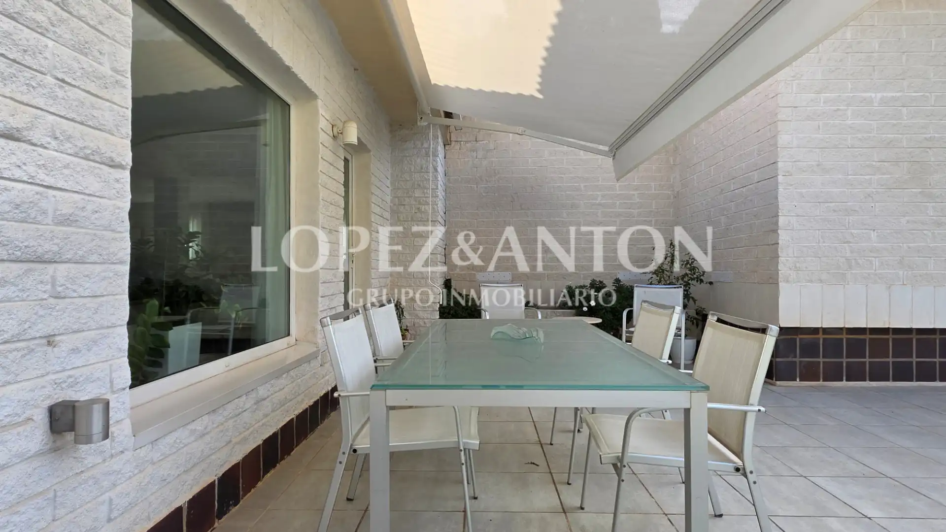 Terrace of Houses for sale in L'Eliana  with Air Conditioner, Private garden and Terrace