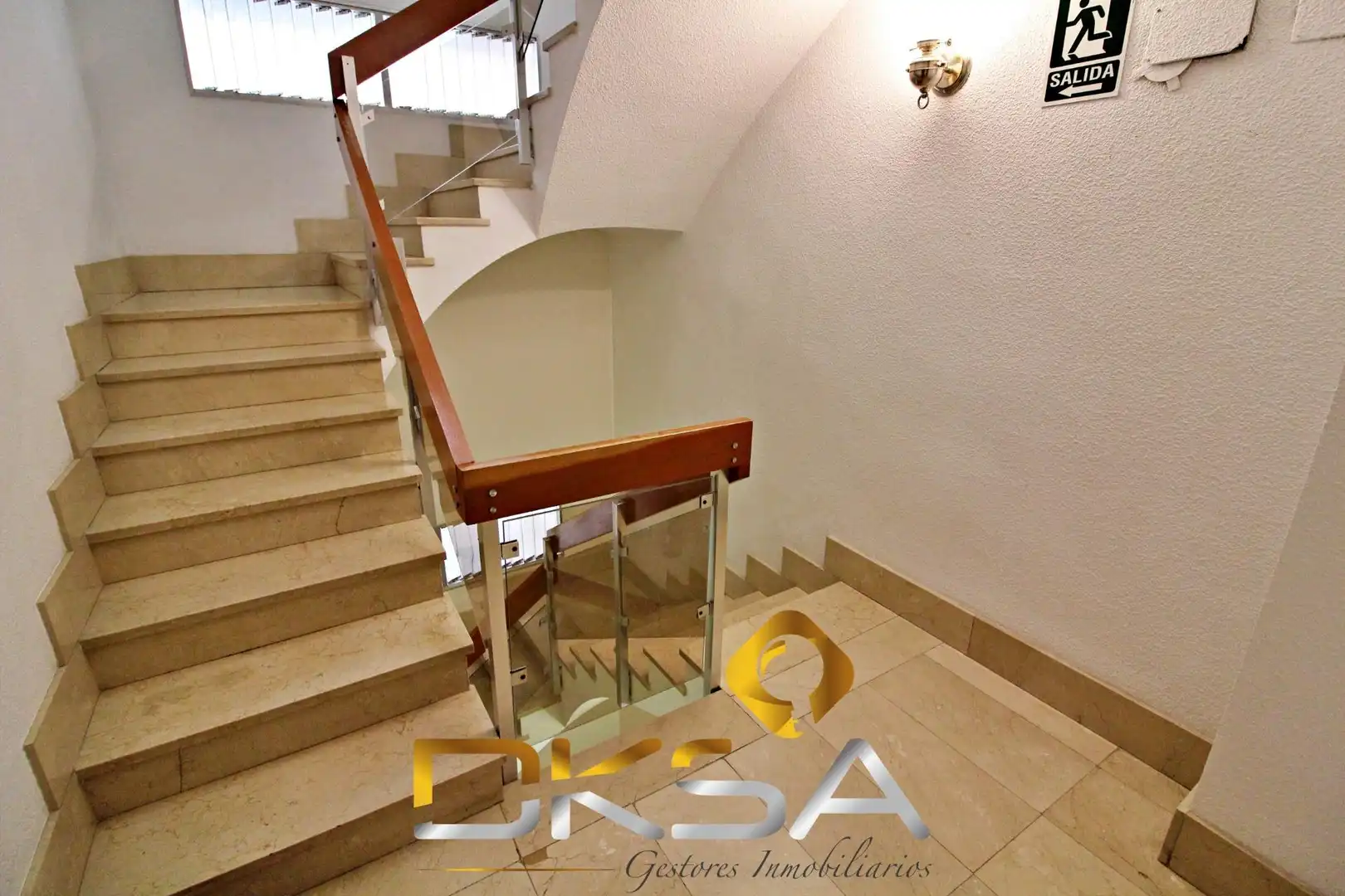 Wohnung zum Verkauf in Vila-real mit Heizung, Terrasse und Möbliert