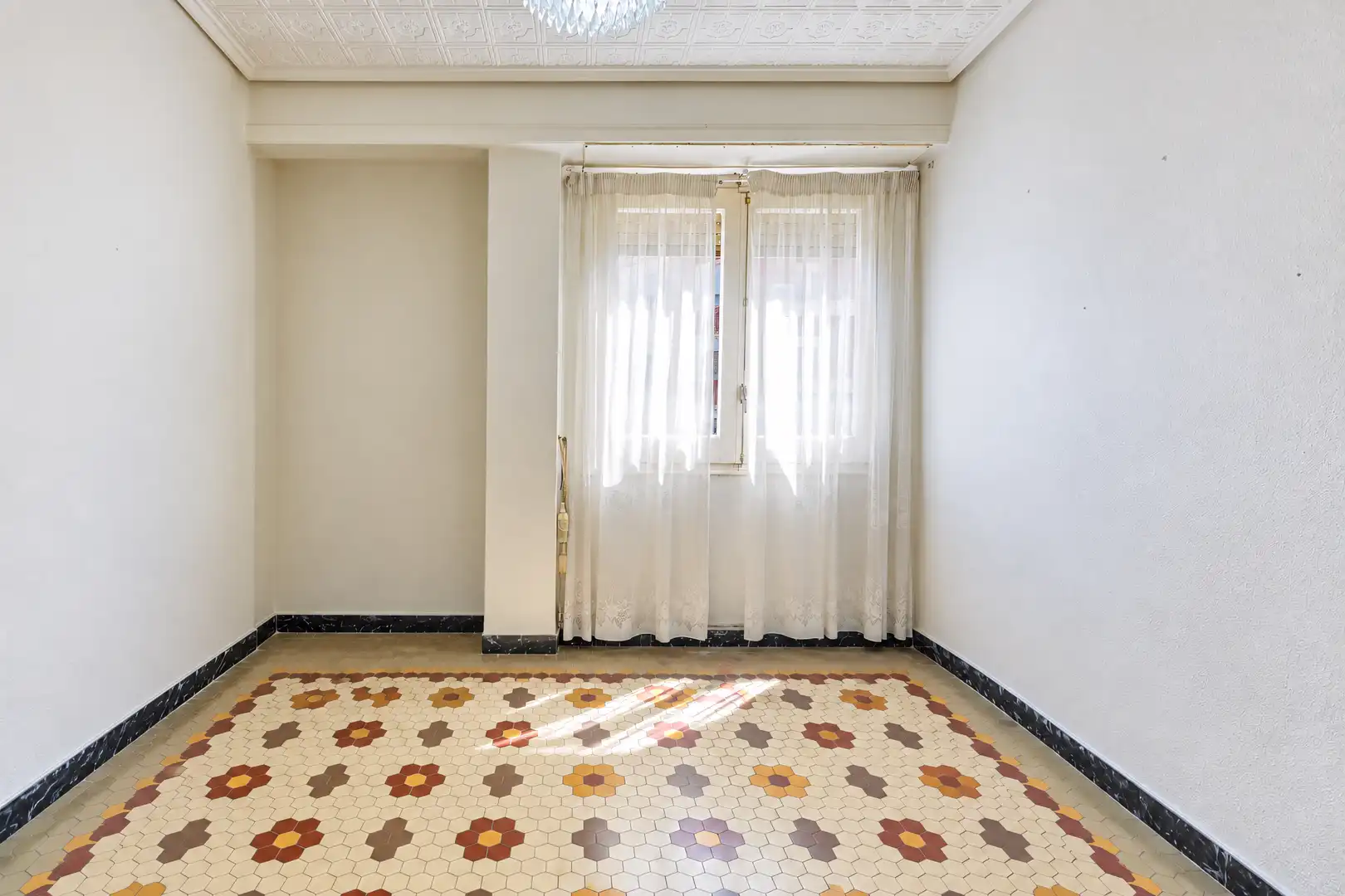 Flat with terrace for sale in Extramurs, imagen 14