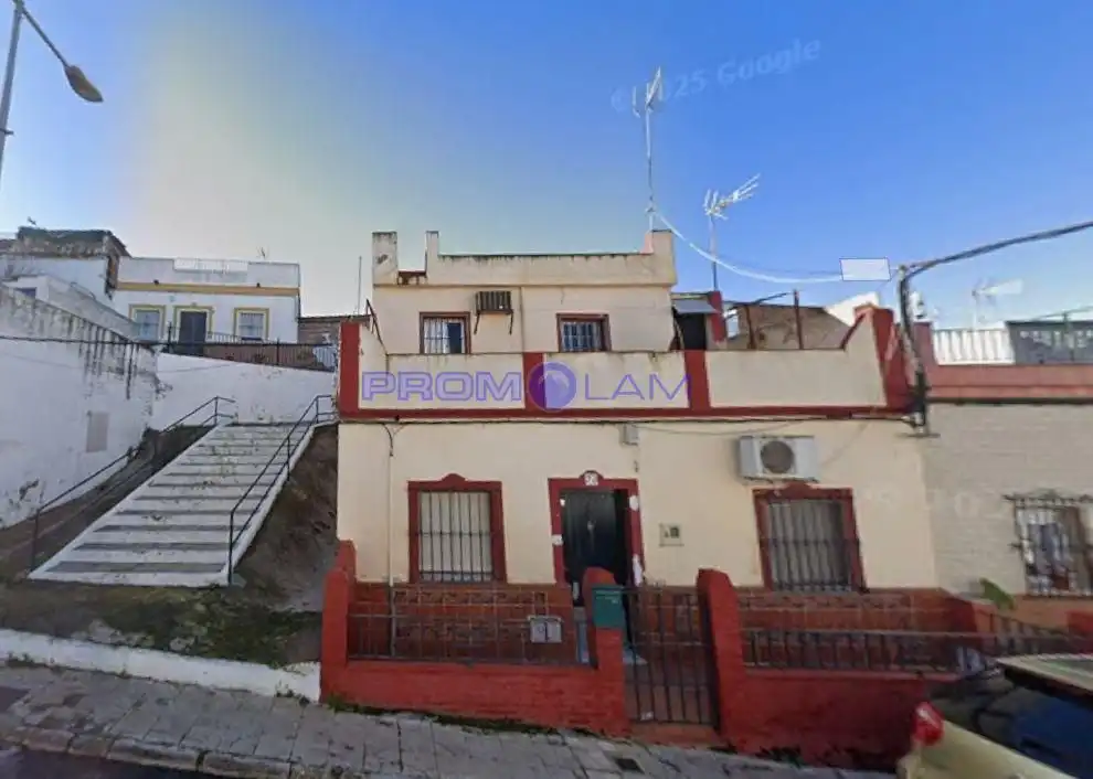 Exterior view of Houses for sale in La Puebla del Río  with Private garden and Terrace