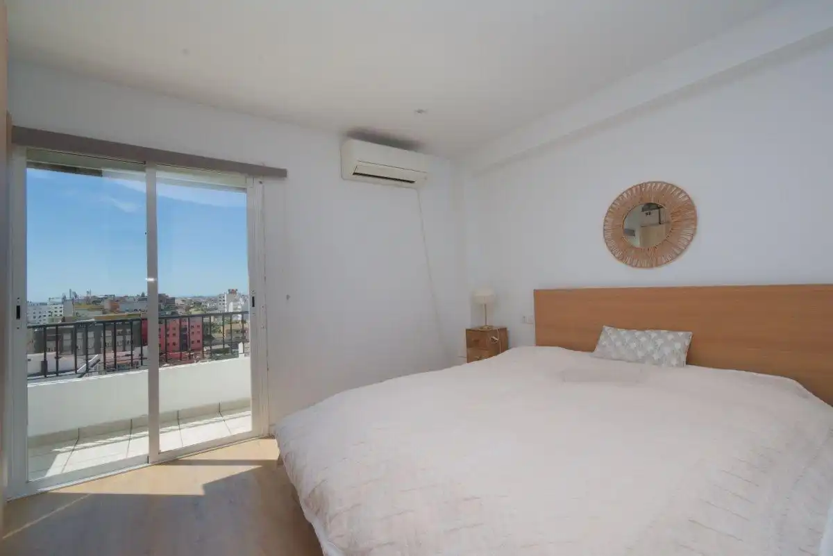 Dormitori de Àtic de lloguer en  Palma de Mallorca amb Aire condicionat