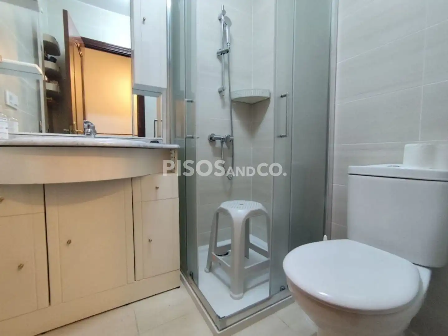 Bathroom of Flat for sale in A Coruña Capital   with Heating, Terrace and Furnished