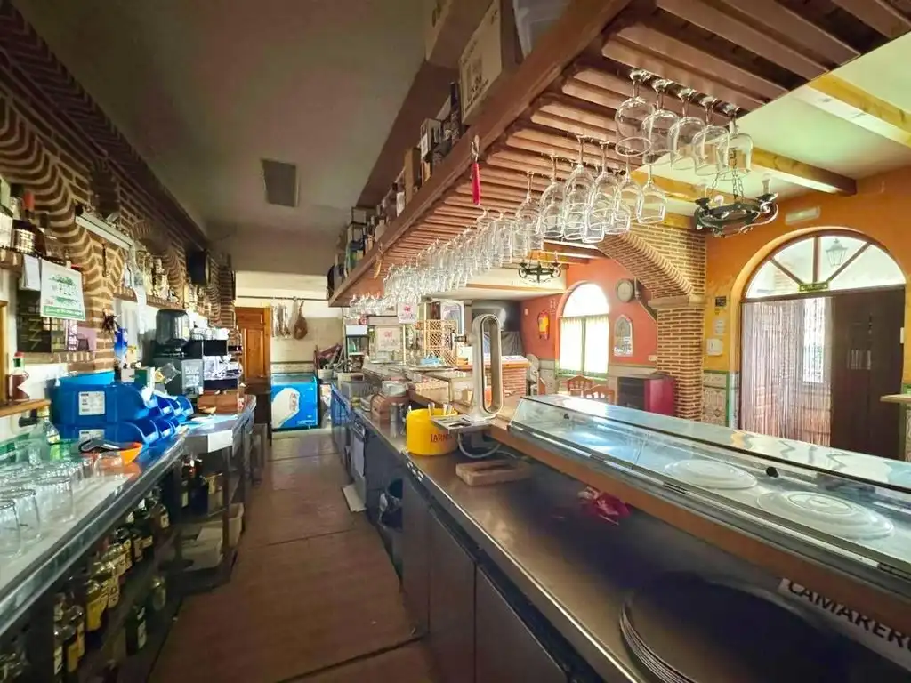 Cocina de Local en venta en El Fresno con Calefacción y Terraza
