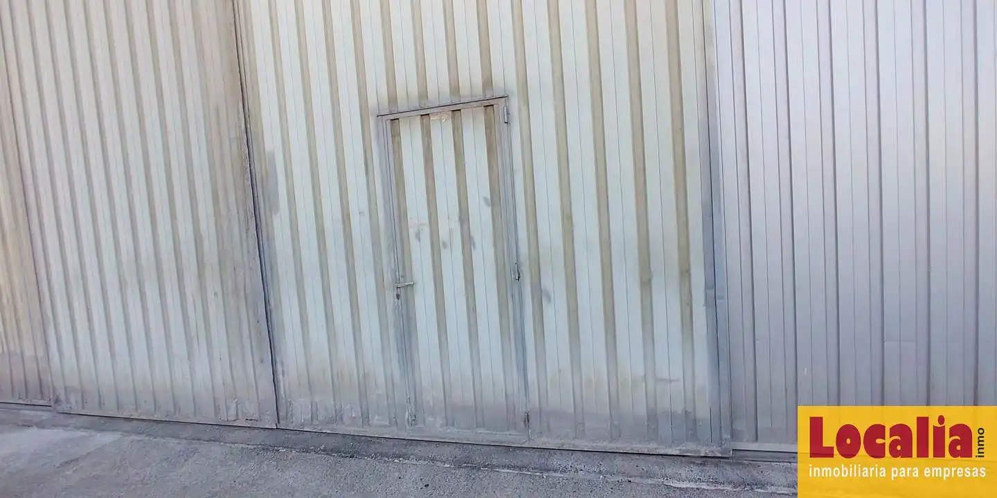 Industrial building for sale in Maliaño, imagen 2