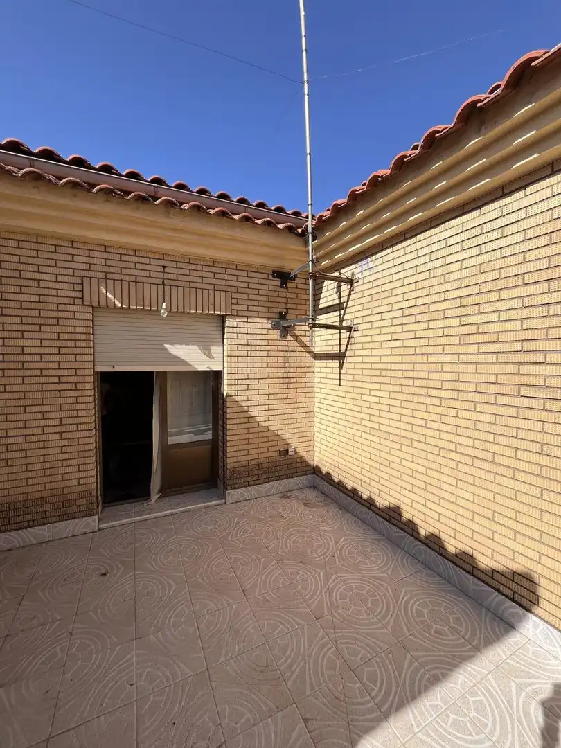 Vista exterior de Casa o xalet en venda en Coria amb Aire condicionat i Terrassa