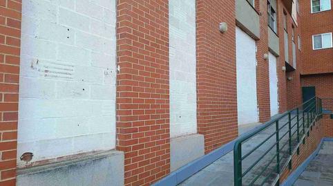 Photo 3 of Premises for sale in Consejo de Ciento, La Paz, Zaragoza