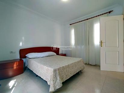 Bedroom of Apartment for sale in Arona