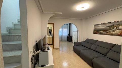 Foto 5 de Casa adosada en venta en Monforte del Cid, Alicante