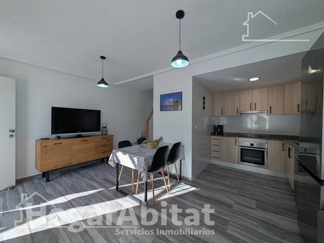 Casa adosada en Venta en Calle de Biar en Playa Tamarit - Playa Lissa